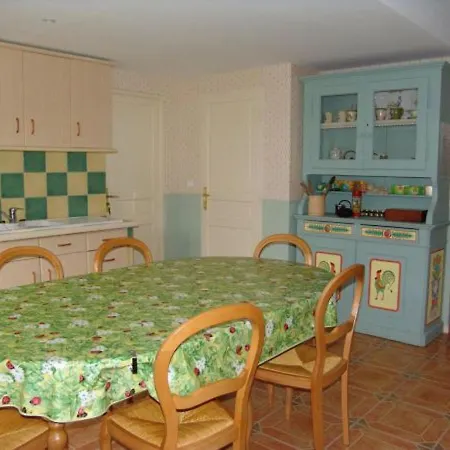 Bed & Breakfast Indienne Confortable Avec Wifi Et Vue Sur Parc, Hameau De Bellefontaine - Fr-1-585-116 Futeau