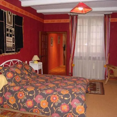 Indienne Confortable Avec Wifi Et Vue Sur Parc, Hameau De Bellefontaine - Fr-1-585-116 3* Futeau