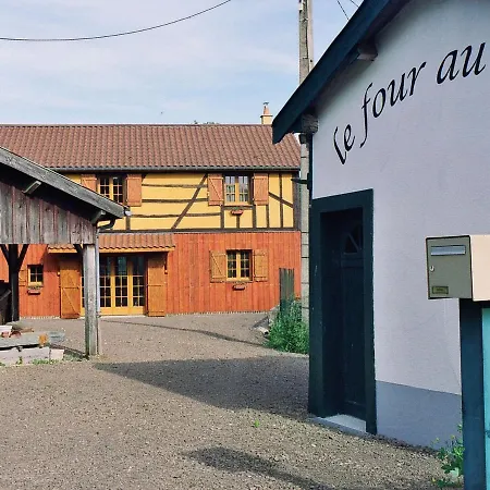 Indienne Confortable Avec Wifi Et Vue Sur Parc, Hameau De Bellefontaine - Fr-1-585-116 Bed & Breakfast